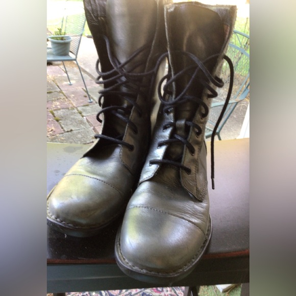 BORN leather lace up boots Size 8 NEW - Picture 11 of 11